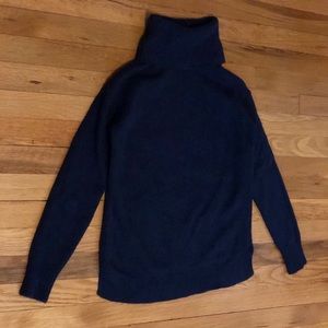 C O M F O R T turtleneck